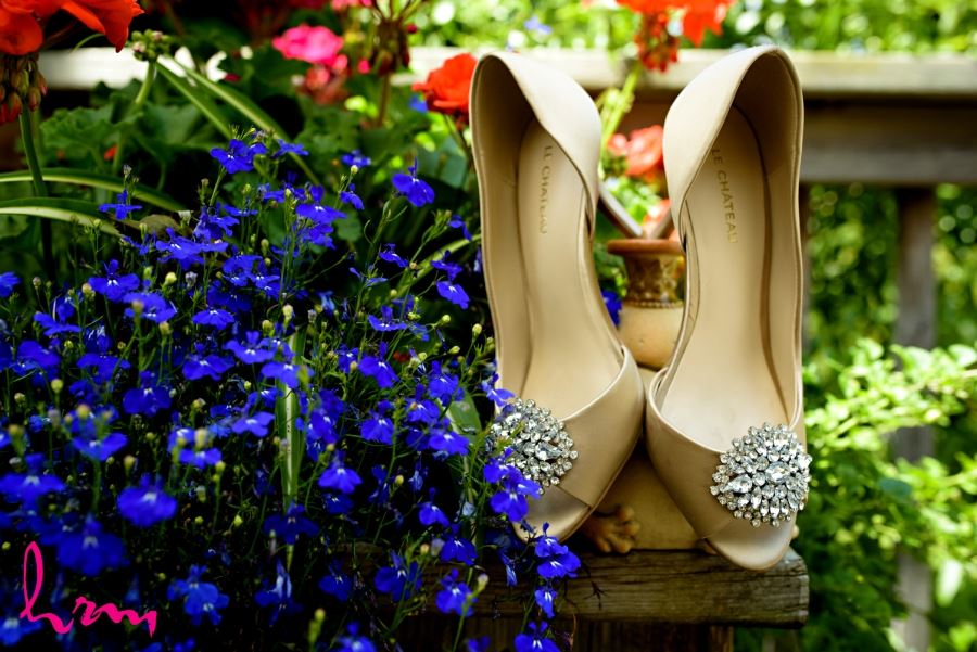 wedding shoes with jewelled broach