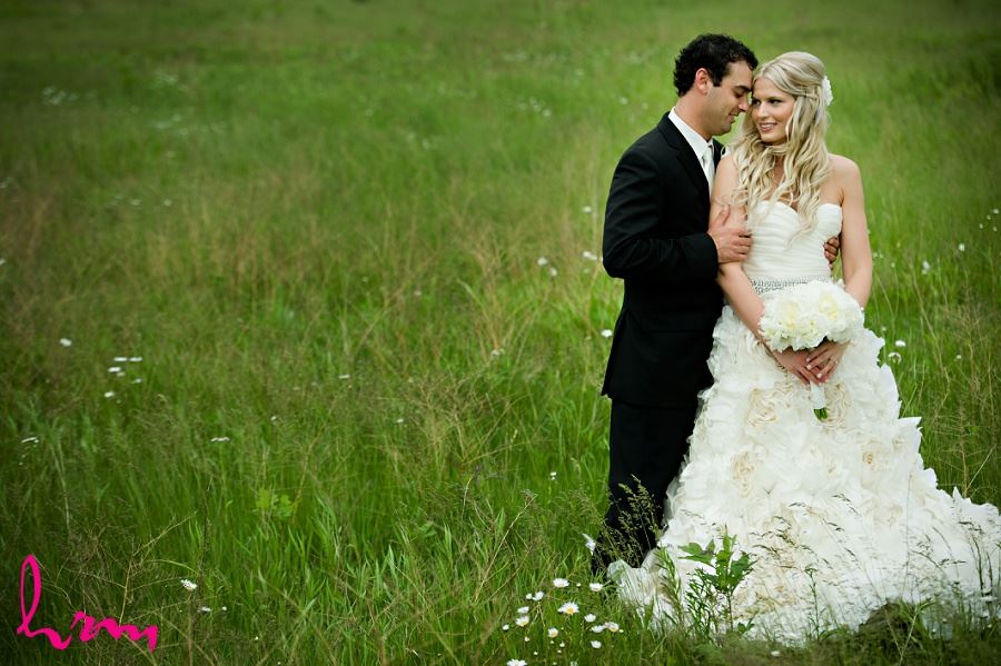 Wedding photo of Ania and Ken in field