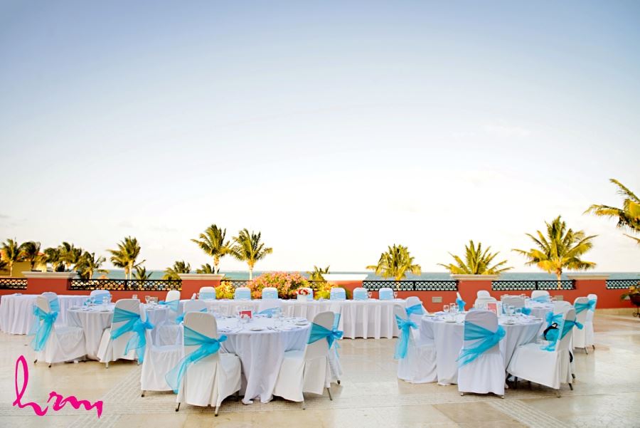 Reception decor destination wedding Ocean coral and Turquesa - Puerto Morelos, Mexico