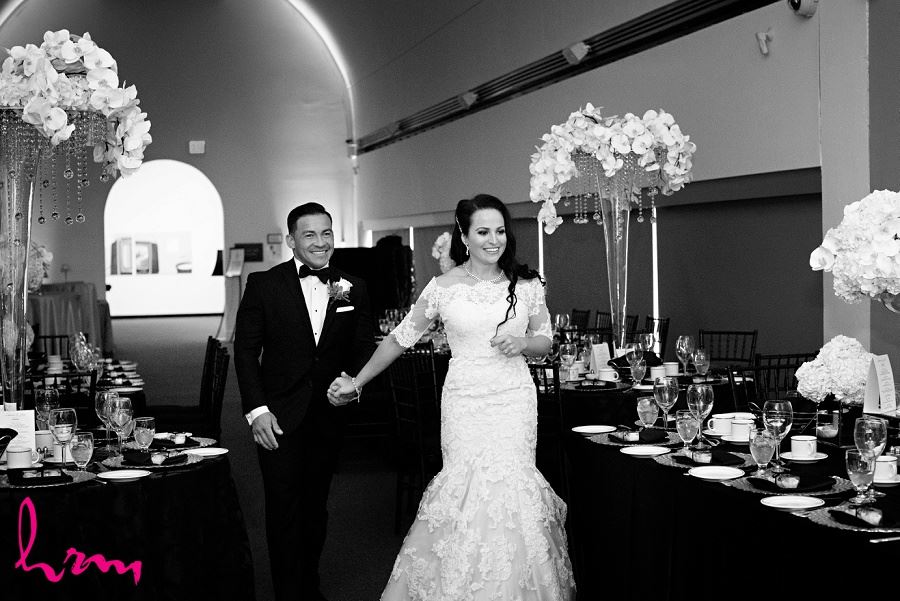 Black and white photo of Lauren and Jose in Museum London London ON Wedding HRM Photography