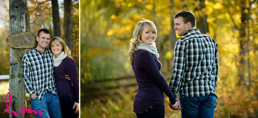 Fall engagement session clothing inspiration plum sweater scarf