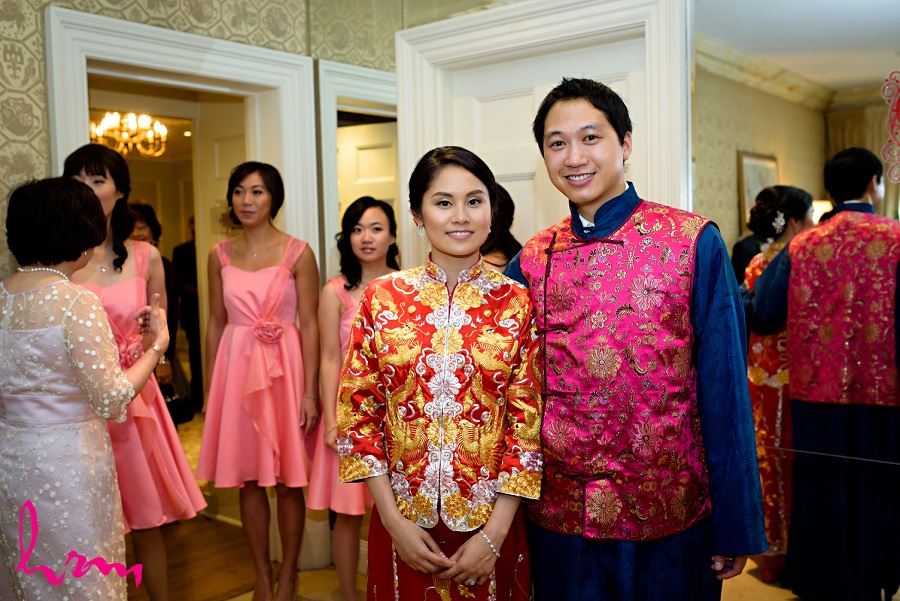 Traditional Chinese wedding ceremony Graydon Hall Manor Toronto ON Wedding Photography